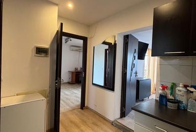 Apartament cu 3 camere semidecomandat în Cornetu - 1