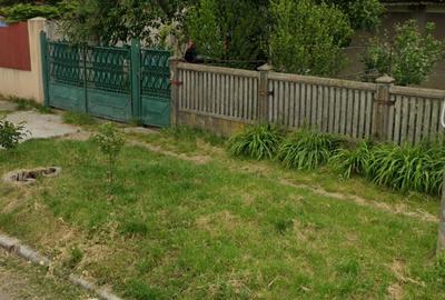 Casă cu 4 camere cu Teren 600 Mp în Roșiori de Vede - 1