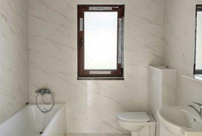 Casă cu 4 camere în Utvin - 3