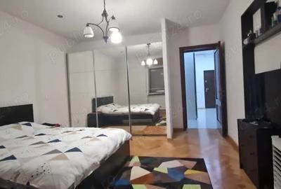 Inchiriere apartament cu trei camere vila Kisseleff - 2