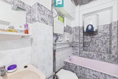 Casă individuală cu 6 camere cu Canalizare în Miniș - 21