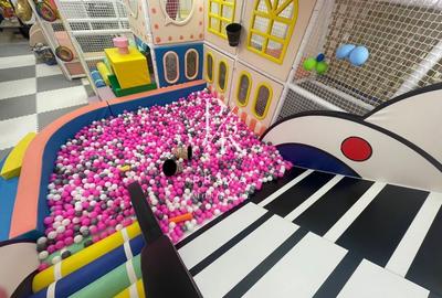 Spatiu comercial 131 mp, 3 parcari, gata echipat, se vinde cu tot cu afacere! - 6