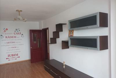 Apartament cu 3 camere decomandat în Exterior Vest - 7