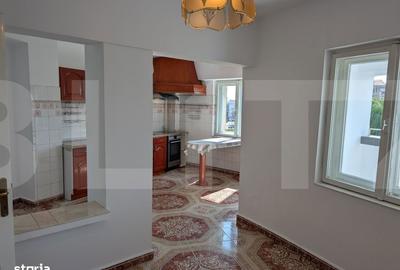 Apartament cu 4 camere în Intim - 11