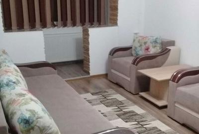 Apartament cu 3 camere semidecomandat în Central - 8