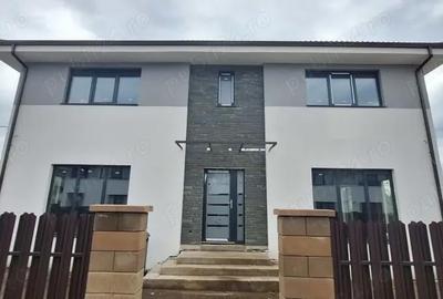 Casă cu 4 camere cu Teren 531 Mp în Chinteni - 7