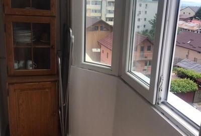 Garsonieră decomandată în Zăvoi - 5