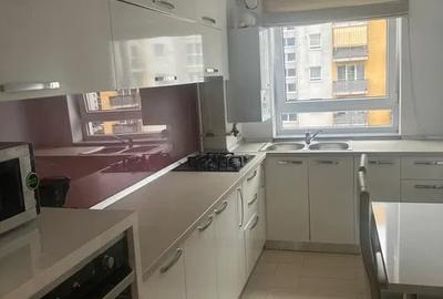 Apartament cu 2 camere, suprafata de 55 mp, boxa si loc de parcare Avangarden3 - 5