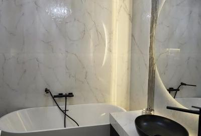 Apartament cu 4 camere în Central - 6