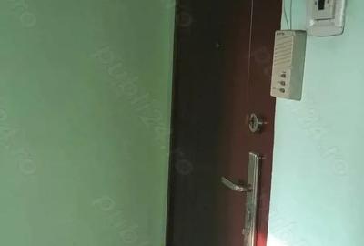 Apartament cu 2 camere nedecomandat în Primăverii