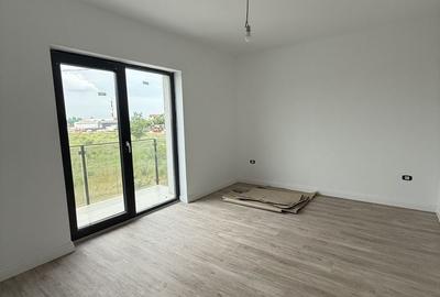 Casă cu 4 camere cu Teren 330 Mp în Central