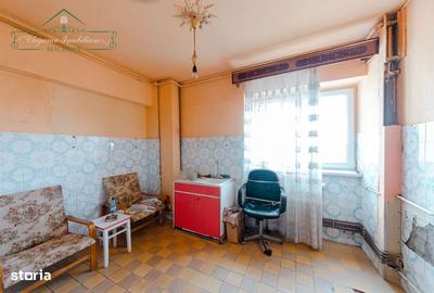 Apartament cu 4 camere decomandat în Aurel Vlaicu - 7