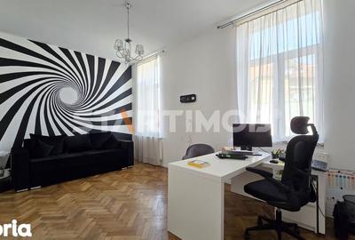 Apartament cu 4 camere în Central - 6