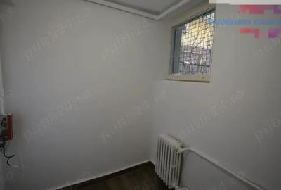 Garsoniera de vanzare situata ULTRA CENTRAL 39500 - 6
