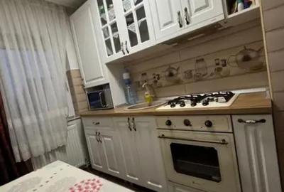 Apartament cu 2 camere decomandat în Central - 1