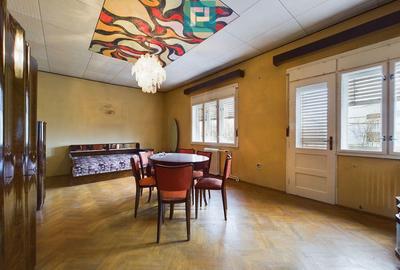 Vila pe strada 9 Mai, Romanilor - 1