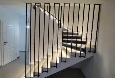 Duplex cu 4 camere cu Canalizare în Moșnița Nouă - 2