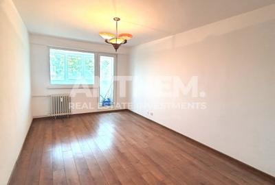 Apartament 3 camere de vanzare zona Vitan - 3