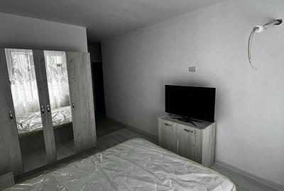 Garsonieră decomandată în Roșu - 7