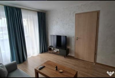 Apartament cu 2 camere decomandat în Tractorul - 2