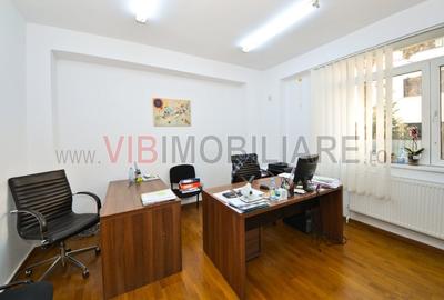Spațiu comercial, de 500 mp, în 1 Mai - 9