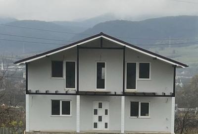 Casă cu 4 camere în Bejan - 4