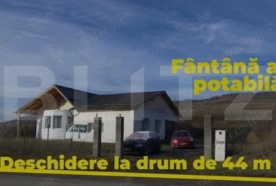 Casă cu 3 camere cu Teren 2116 Mp în Central - 5