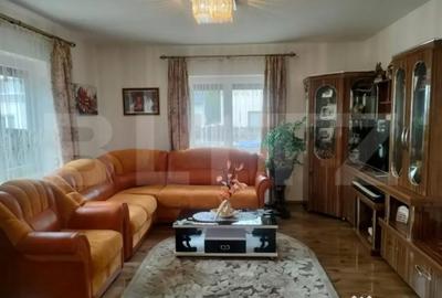 Casă cu 8 camere cu Teren 488 Mp în Marginea - 8