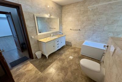 Vila 8 Camere | P+2 | Langa Liceul Mark Twain | Erou Iancu Nicolae | Pipera Vila 8 Camere | P+2 | Langa Liceul Mark Twain | Erou Iancu Nicolae | Pipera - 37