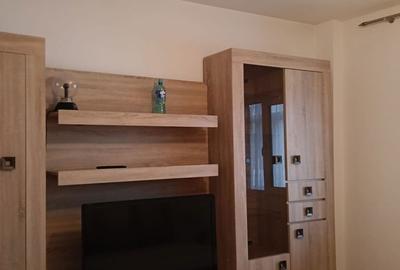 Apartament cu 2 camere decomandat în Nicolina - 4