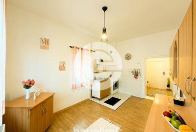 Casă cu 4 camere cu Teren 675 Mp în Central - 14