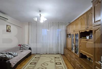 Apartament cu 3 camere decomandat în Burdea - 8