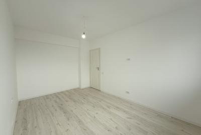 Liniste, lumina si confort intr-un apartament nou-nout - Tractorul, Brasov - 5