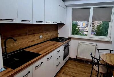 Proprietar inchiriez ultracentral decomandat si renovat - 2