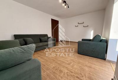 Apartament cu 3 camere decomandat, mobilat în Soarelui