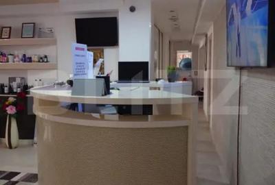 Spațiu comercial, de 290 mp, în Micro 3 - 5