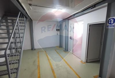 DE INCHIRIAT - Depozit industrial cu birouri, Str. Margeanului - 10