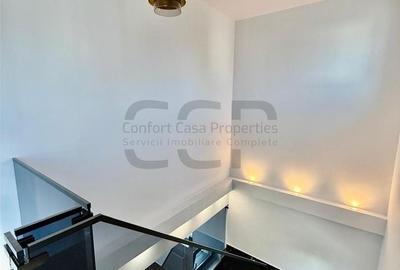Casă cu 4 camere cu Teren 280 Mp în Central - 1