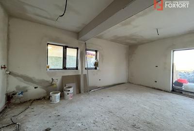 Duplex cu 4 camere cu Teren 250 Mp în Sânandrei - 3