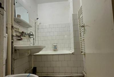 - Apartament 2 camere confort 2, zona Viziru 1, etaj 3. - 3