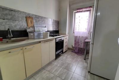 Apartament cu 3 camere semidecomandat, mobilat în Dacia - 5