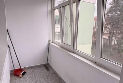 Apartament cu 3 camere decomandat în Copou - 2