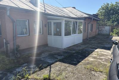 Casă cu 4 camere în Tătărani - 1