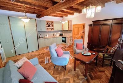 De inchiriat apartament unicat cu 2 camere langa Piata Mare din Sibiu De inchiriat apartament unicat cu 2 camere langa Piata Mare din Sibiu - 2
