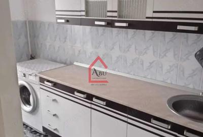 Apartament cu o camera, Decomandat, Nicolina, Bulevard - 1