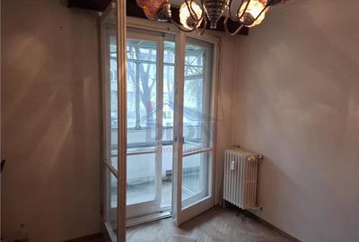 Apartament cu 3 camere semidecomandat în Liviu Rebreanu - 1