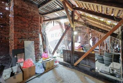 Apartament cu 4 camere semidecomandat în Central - 28