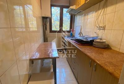 Apartament 2 camere, centrala proprie,semidecomandat, zona Dacia - 5