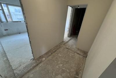 Apartament 4 camere zona Inel 1 - 8