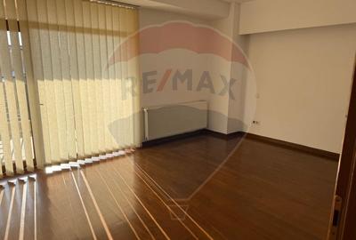 INCHIRIERE Apartament cu 3 camere in zona Baneasa - 15